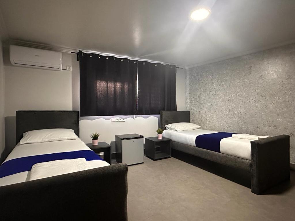 Hotel Cataleya Al-Hoceima Эль-Хосейма Экстерьер фото